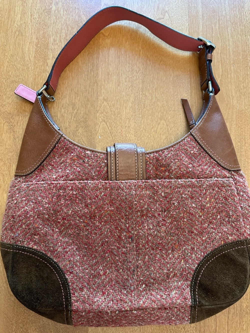 ✨ Vintage Coach Hobo Bag – Classic & Timeless ✨ - Picture 5 of 10